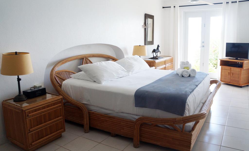Bravo Beach Hotel Vieques Eksteriør billede